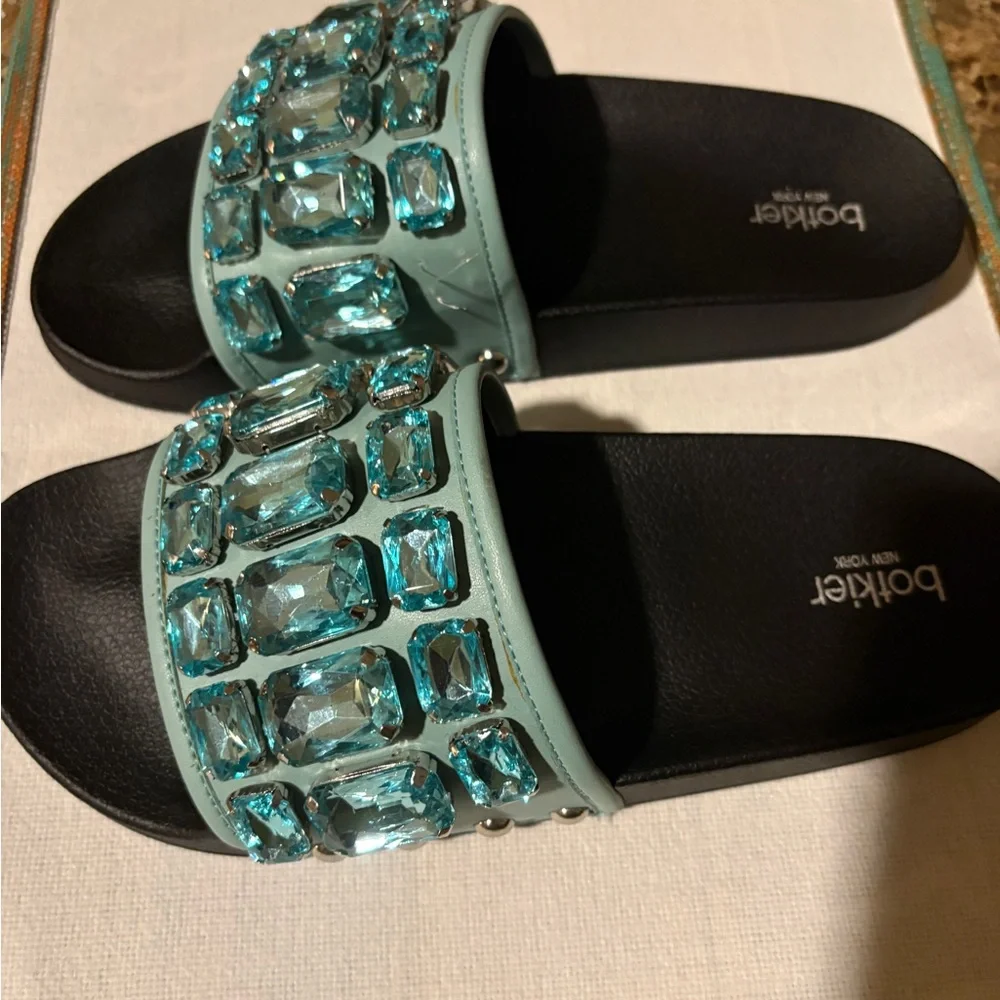 Botkier Aqua Jeweled Slide Sandals - Women's size 8 - Picture 3 of 12